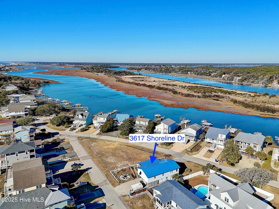 3617 Shoreline Dr Oak Island, NC 28465