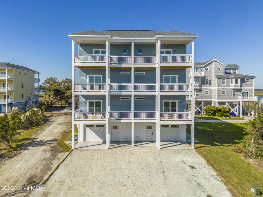 2083 New River Inlet Rd North Topsail Beach, NC 28460