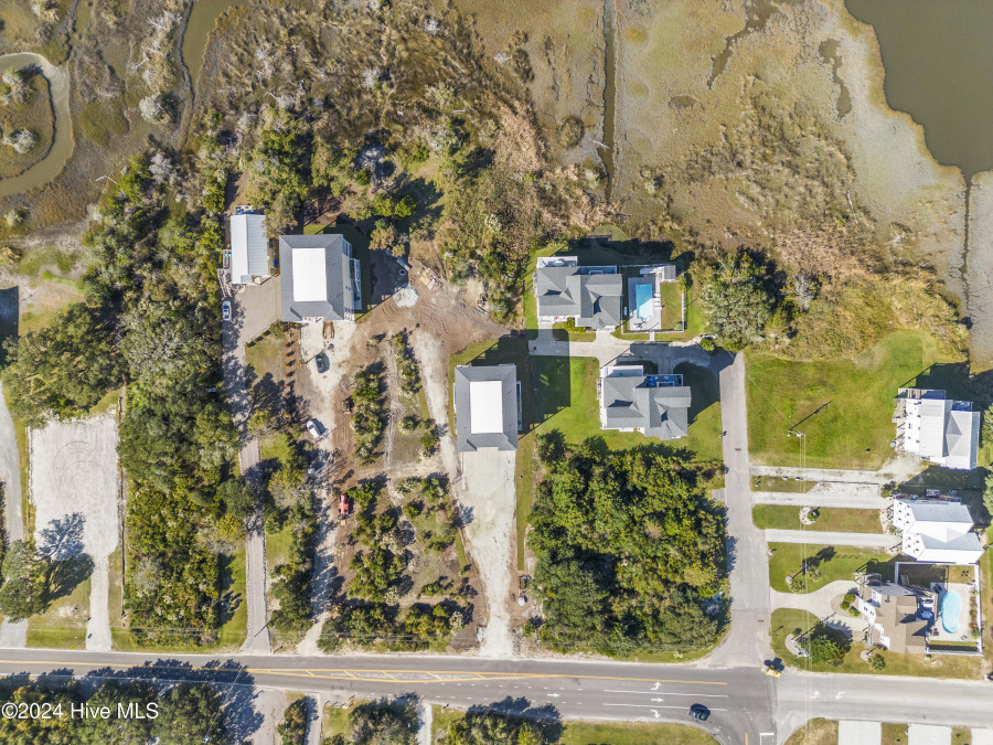 2083 New River Inlet Rd North Topsail Beach, NC 28460