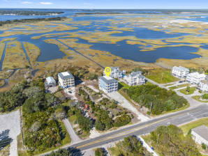 2083 New River Inlet Rd North Topsail Beach, NC 28460