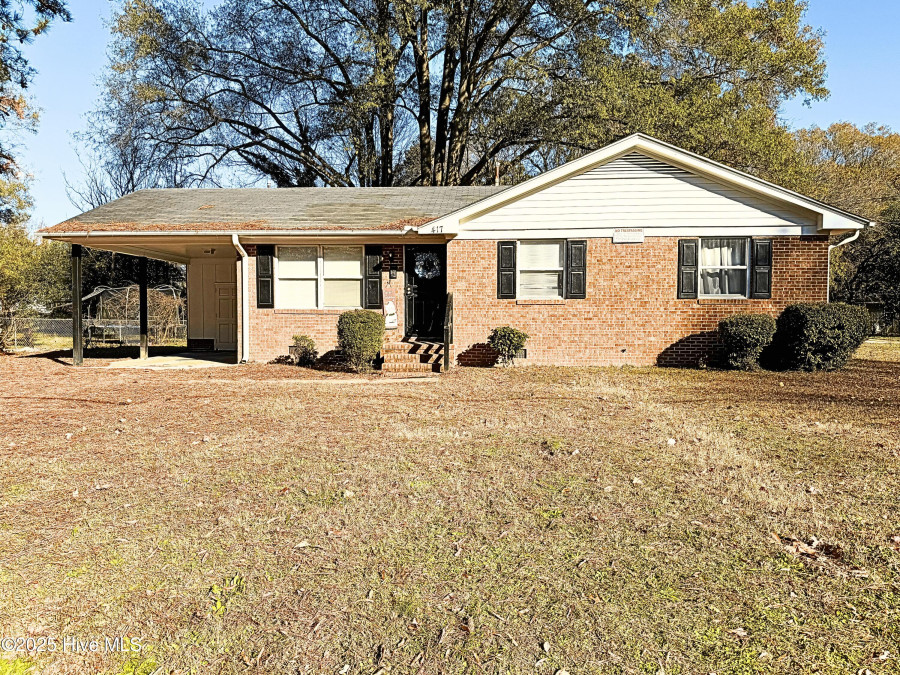 417 Lane St Wilson, NC 27893