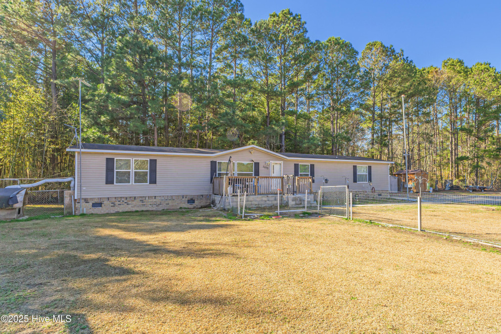 5679 Deerfield Pl Winnabow, NC 28479