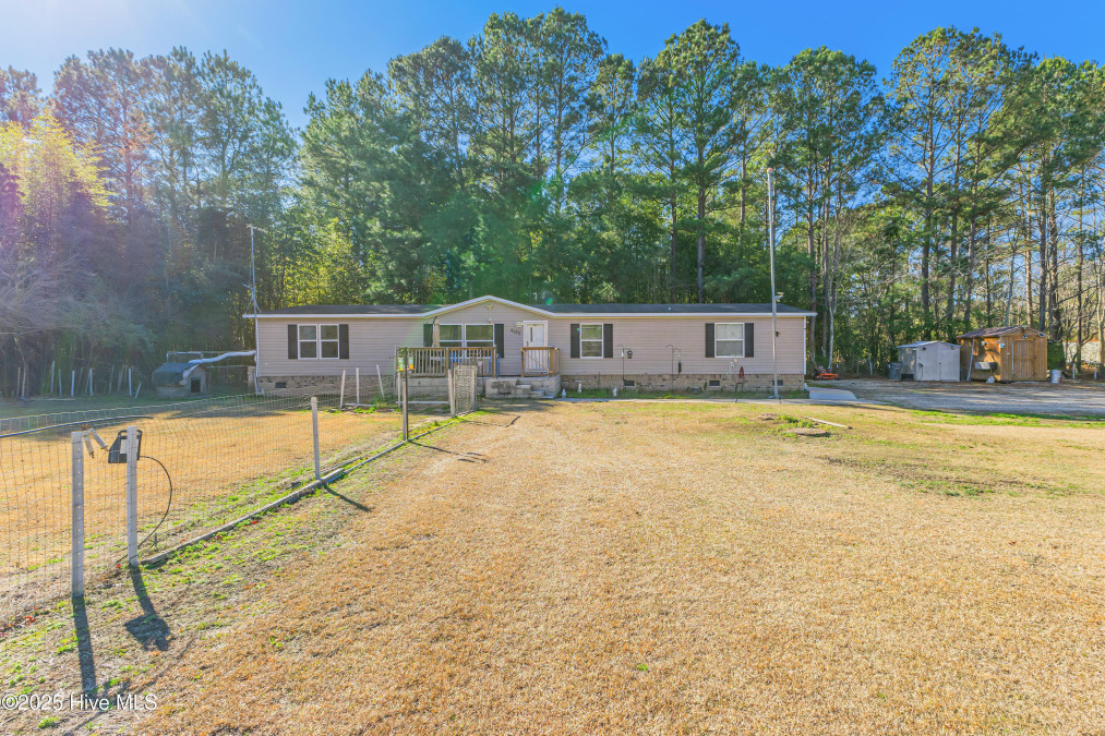 5679 Deerfield Pl Winnabow, NC 28479