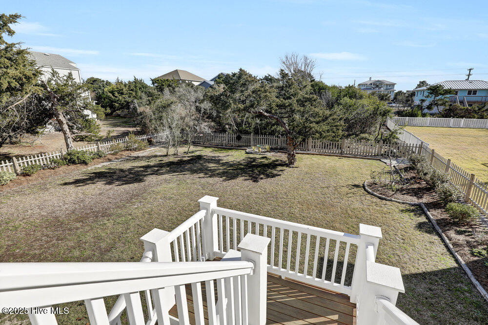 405 Bridgers Ave Topsail Beach, NC 28445