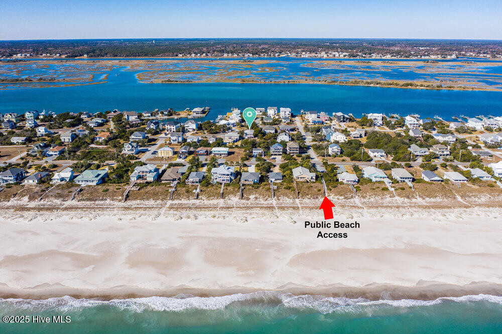 405 Bridgers Ave Topsail Beach, NC 28445