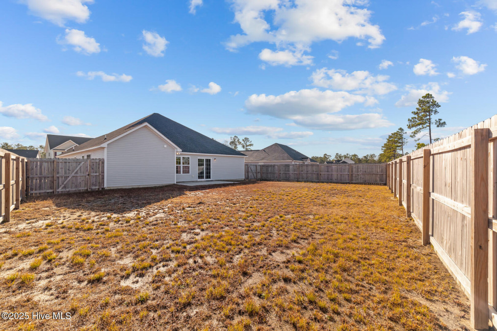 201 Moonstone Ct Jacksonville, NC 28546