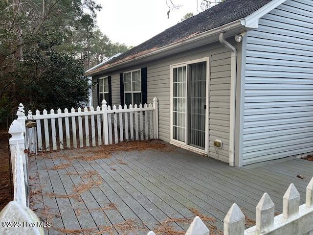 701 Hummingbird  Swansboro, NC 28584