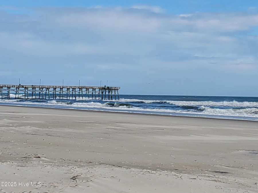 932 Ocean Blvd Topsail Beach, NC 28445