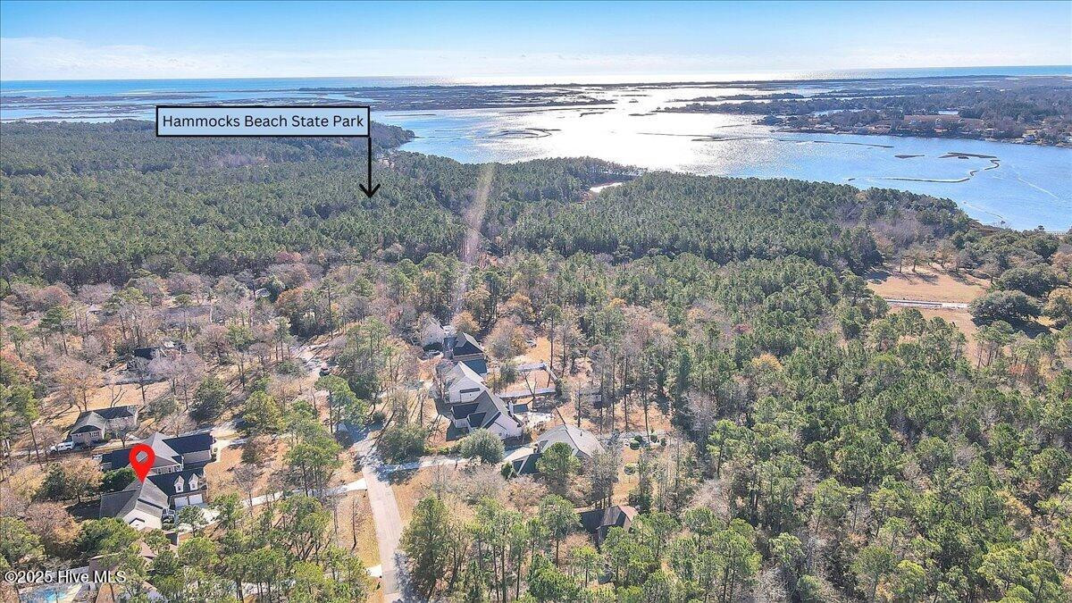 110 White Swan Way Swansboro, NC 28584