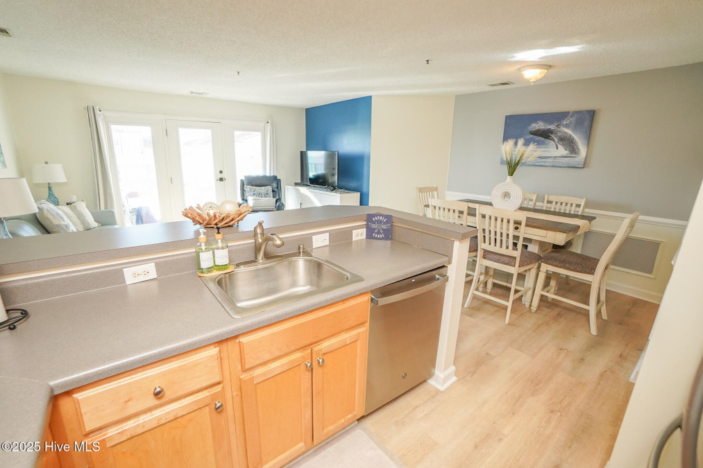 790 New River Inlet Rd North Topsail Beach, NC 28460