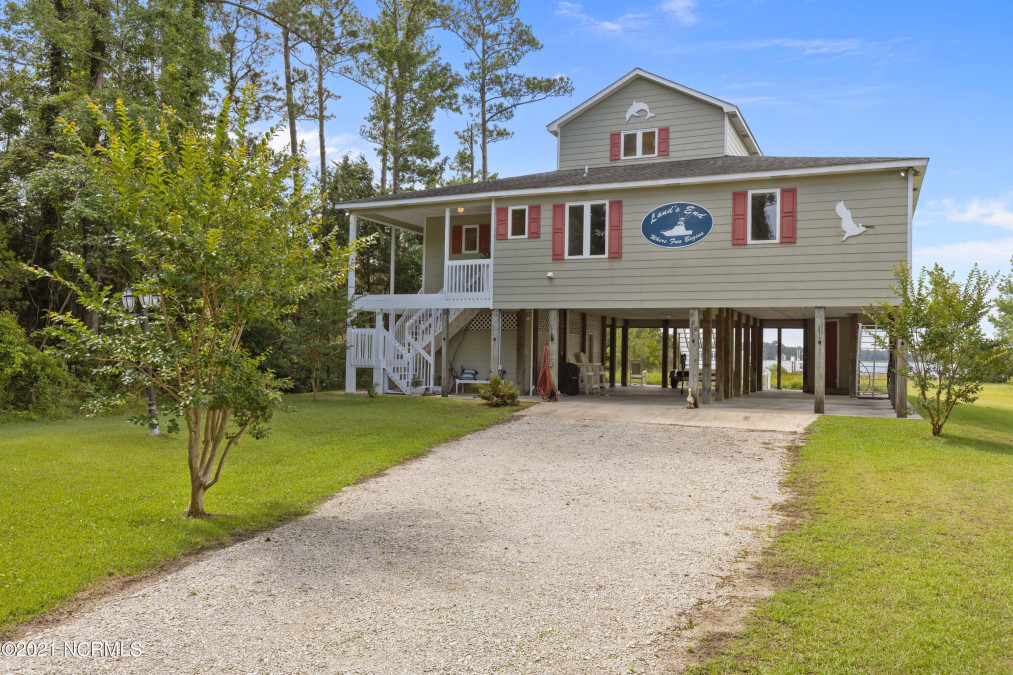 138 Wackena Way Beaufort, NC 28516