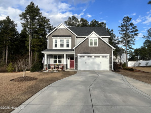 604 Crepe Myrtle Ct Aberdeen, NC 28315