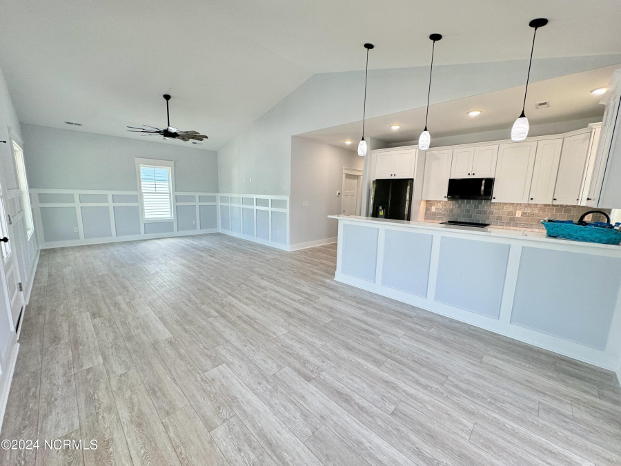 114 13th St Oak Island, NC 28465