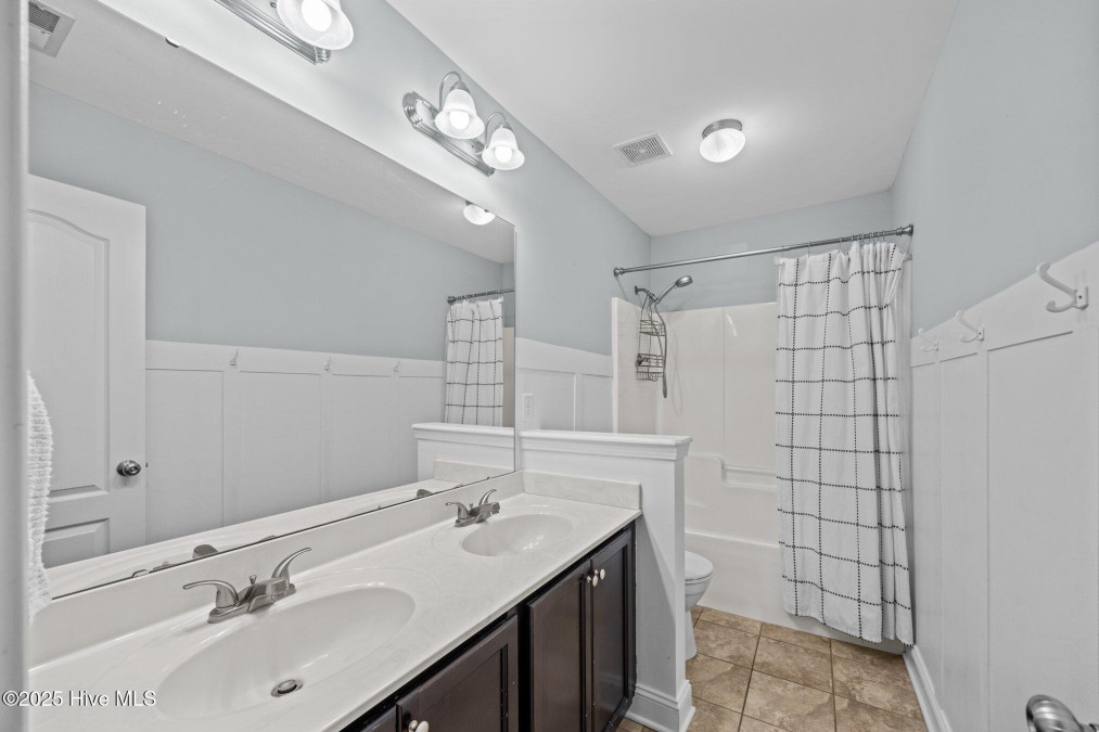 204 Brig Dr Hampstead, NC 28443