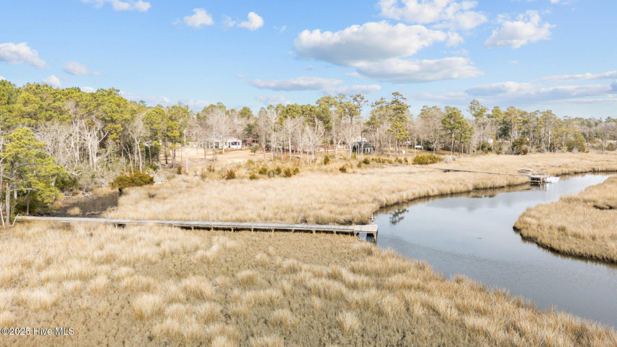 204 Brig Dr Hampstead, NC 28443