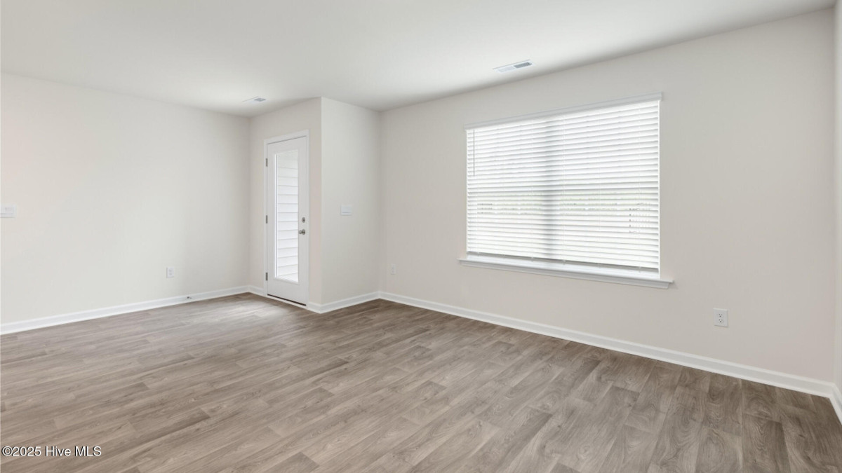 3300 Tatlock Way Greenville, NC 27834
