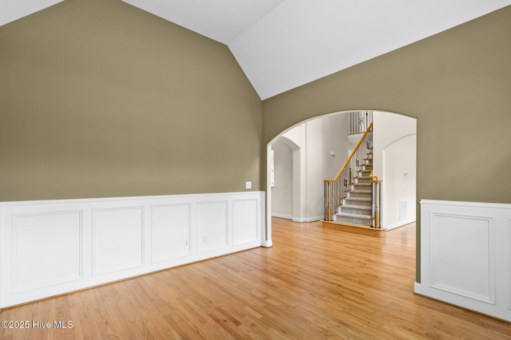 127 Skipping Water Dr Spring Lake, NC 28390