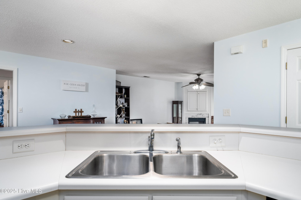 5006 Hunters Trl Wilmington, NC 28405