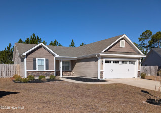 4071 Ironstone Ct Leland, NC 28451