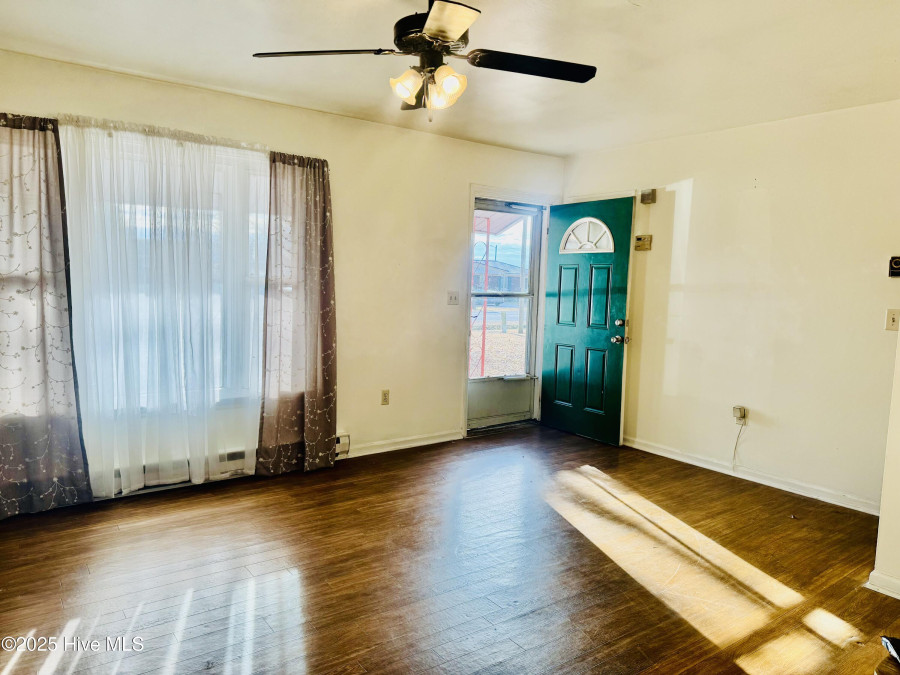 277 Alexander Brown Rd Bethel, NC 27812