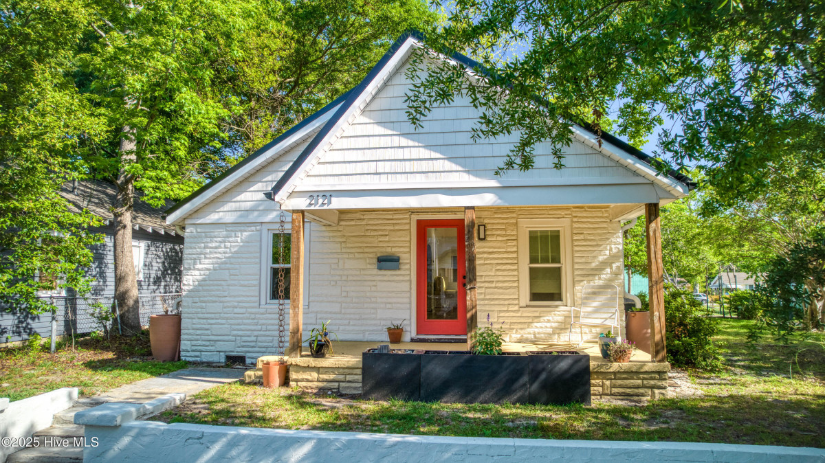 2121 Gibson Ave Wilmington, NC 28403