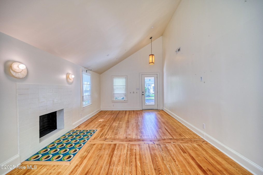 2121 Gibson Ave Wilmington, NC 28403
