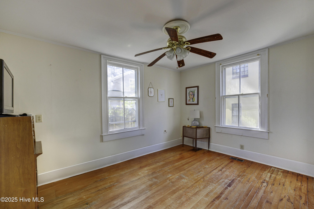1706 Wrightsville Ave Wilmington, NC 28403