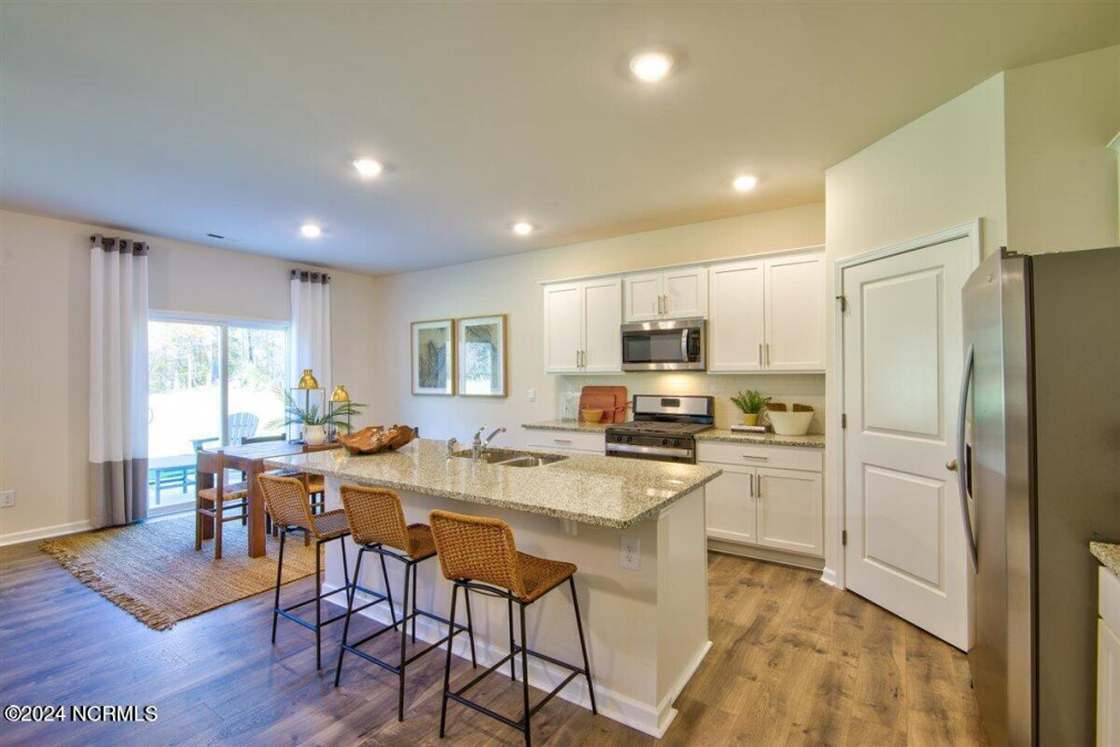 220 Wood St La Grange, NC 27551