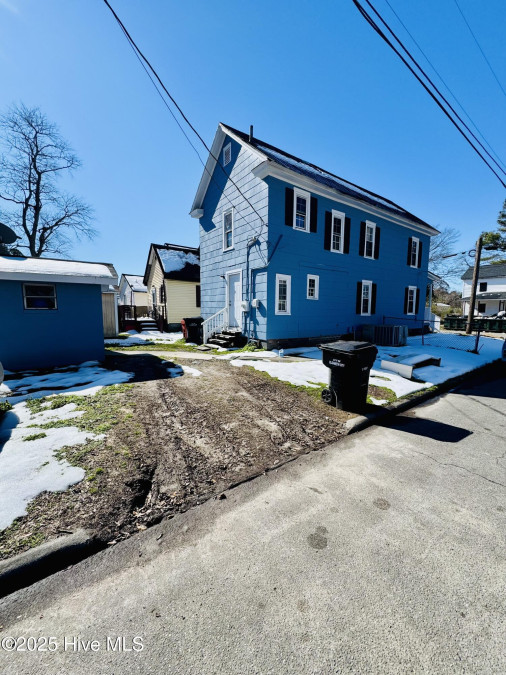 800 Herrington Road Rd Elizabeth City, NC 27909
