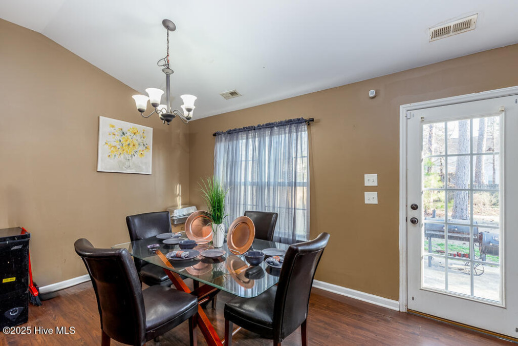 3121 Drew Ave New Bern, NC 28562
