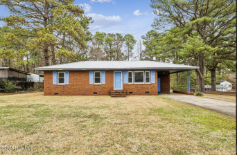 315 Glenfield Rd Snow Hill, NC 28580