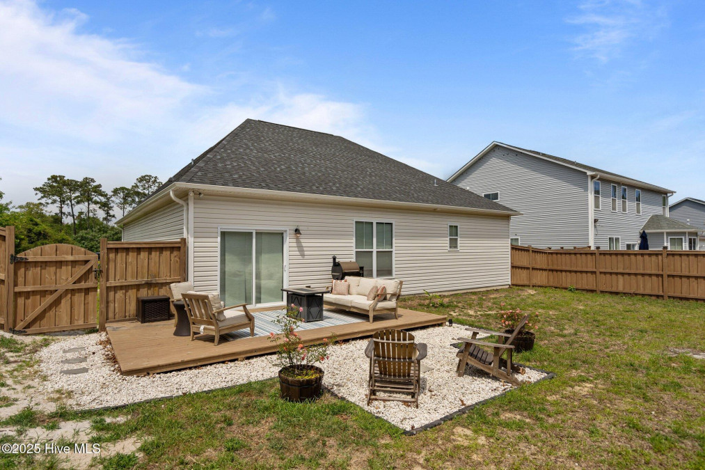 477 Lehigh Rd Wilmington, NC 28412