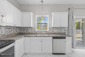 102 Bobwhite Cir Cape Carteret, NC 28584