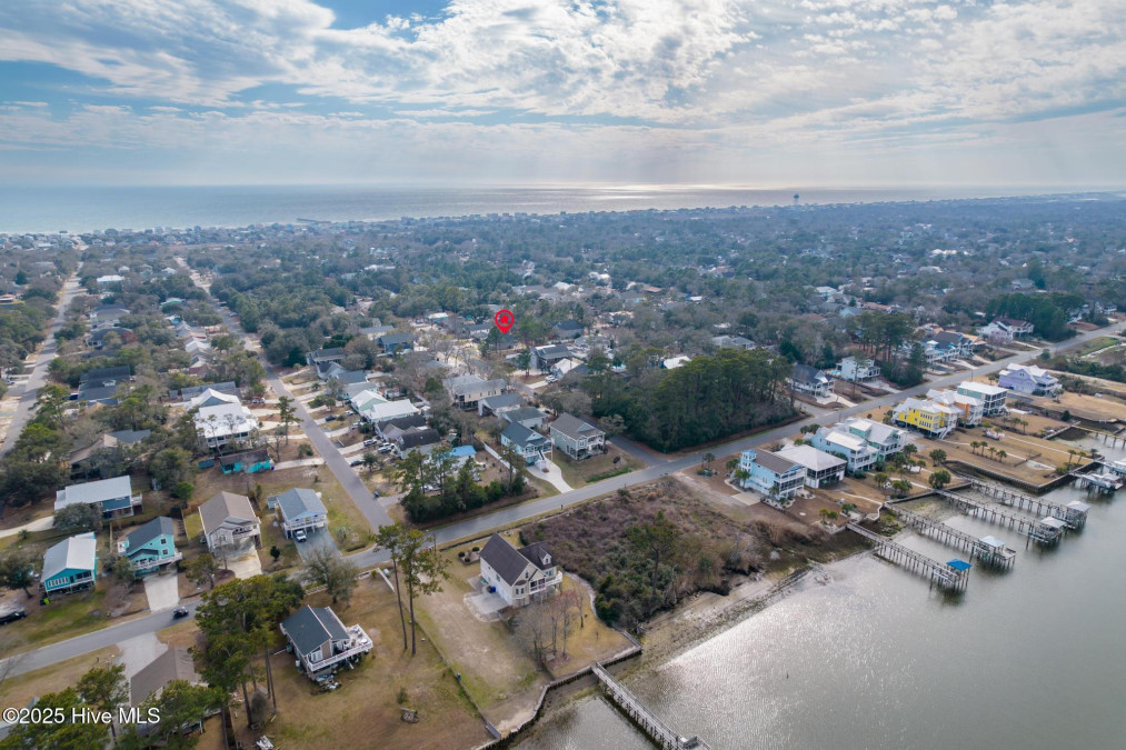 147 18th St Oak Island, NC 28465