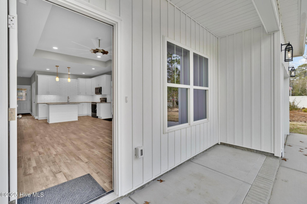 147 18th St Oak Island, NC 28465