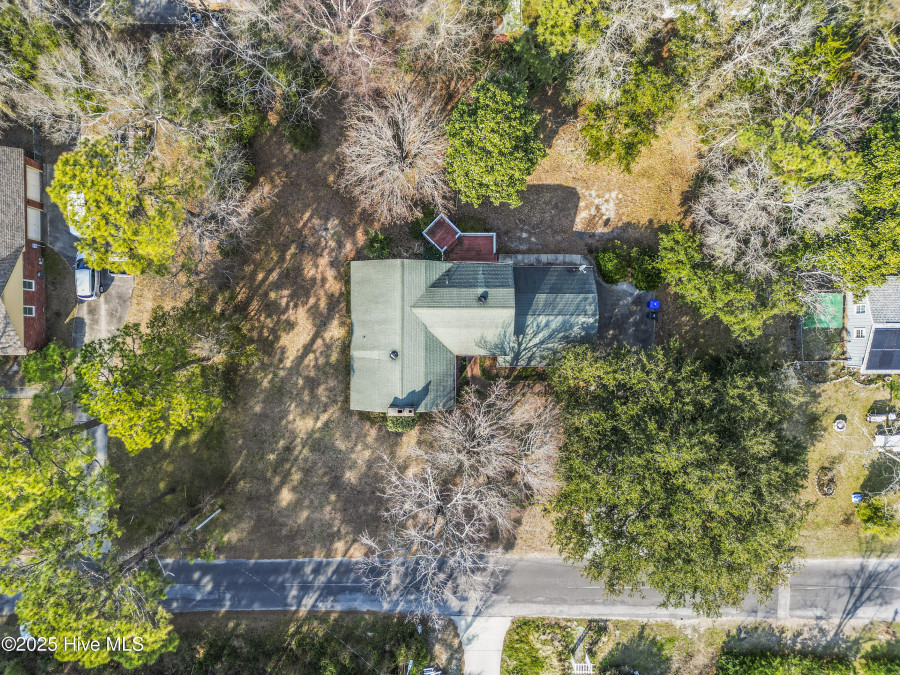 610 Columbia Ave Carolina Beach, NC 28428