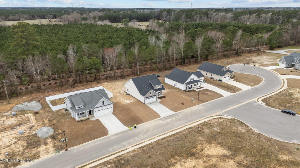 3315 School View Dr Farmville, NC 27828