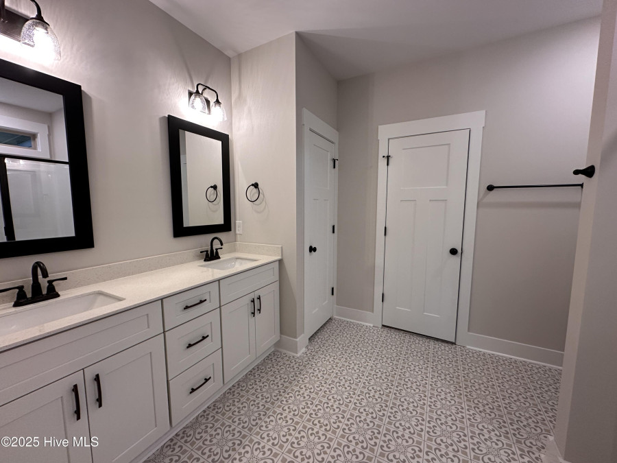 100 Spumante Ct Princeton, NC 27569