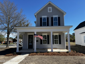 3846 West Wilson St Farmville, NC 27828