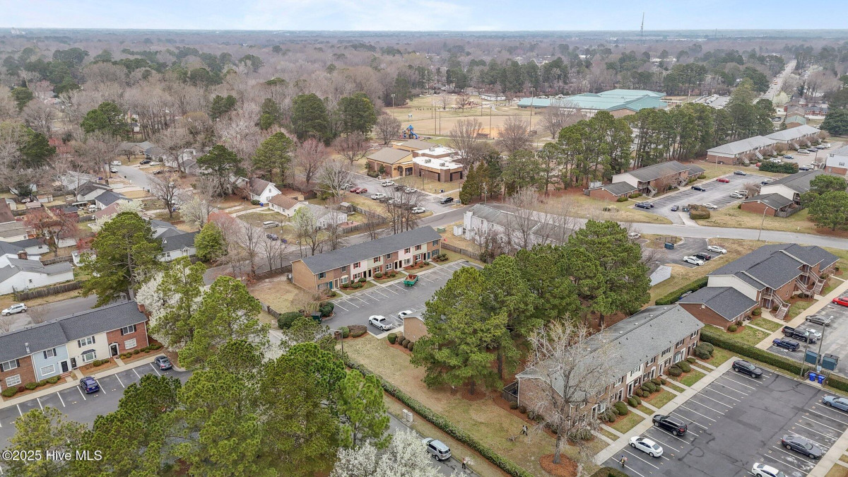 101 David Dr Greenville, NC 27858