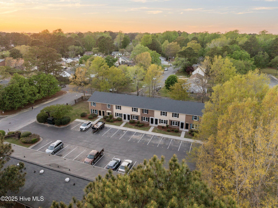 101 David Dr Greenville, NC 27858