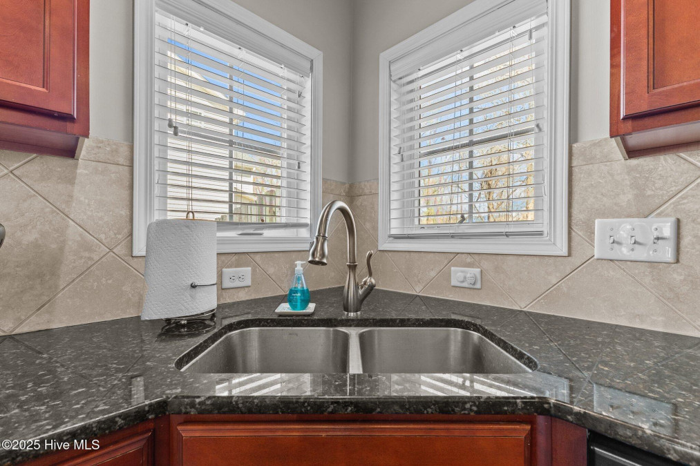 183 Ganton Dr Raeford, NC 28376