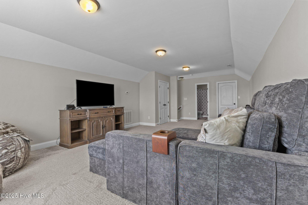 183 Ganton Dr Raeford, NC 28376