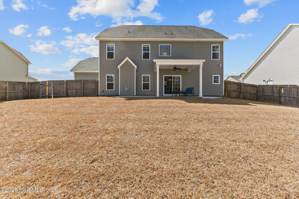 183 Ganton Dr Raeford, NC 28376