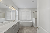 202 Bachmans Trl Hampstead, NC 28443