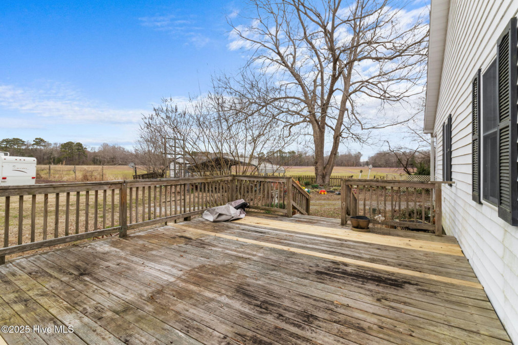 703 Burnt Mill Rd Hertford, NC 27944