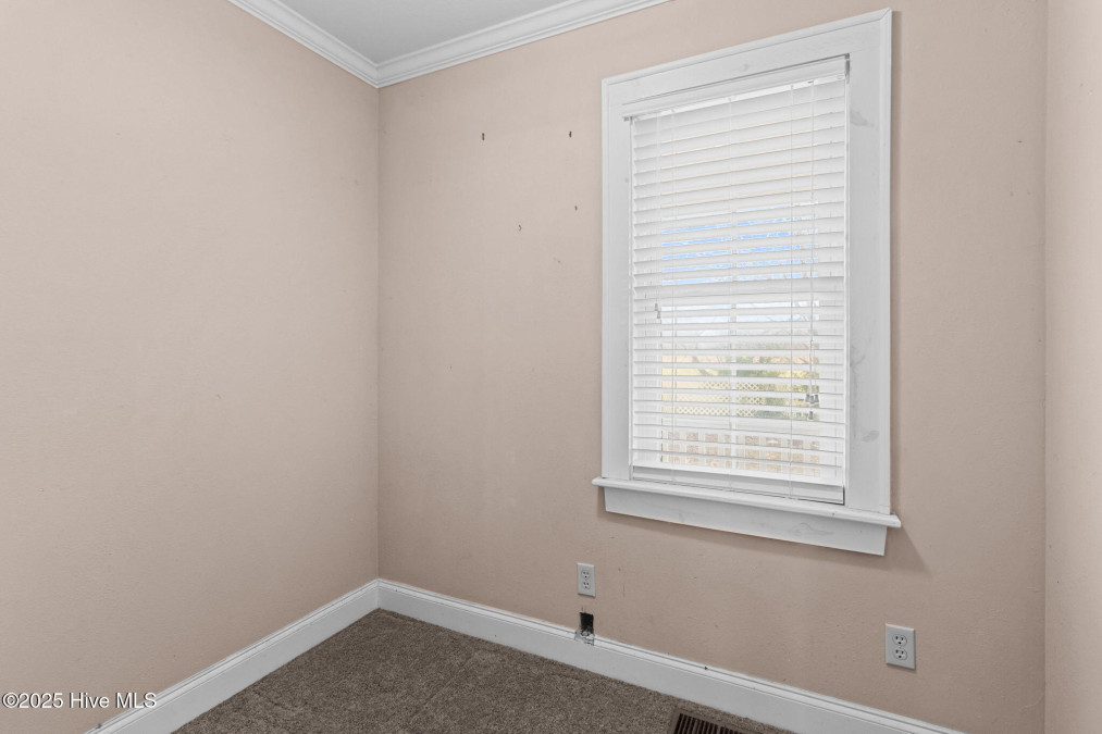 703 Burnt Mill Rd Hertford, NC 27944