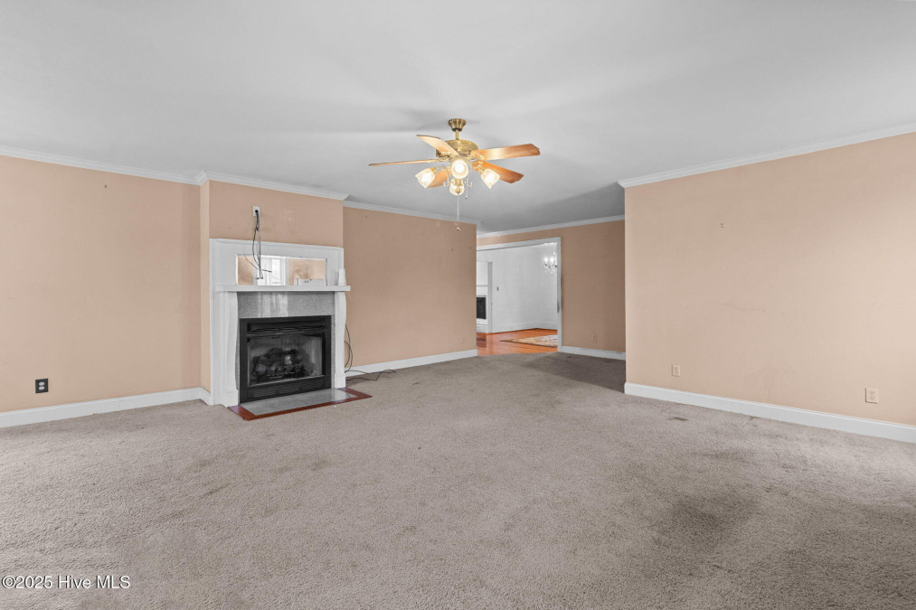 703 Burnt Mill Rd Hertford, NC 27944