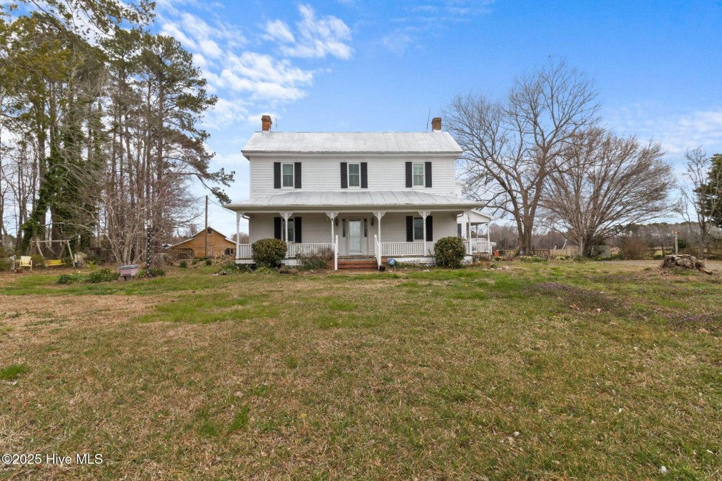 703 Burnt Mill Rd Hertford, NC 27944