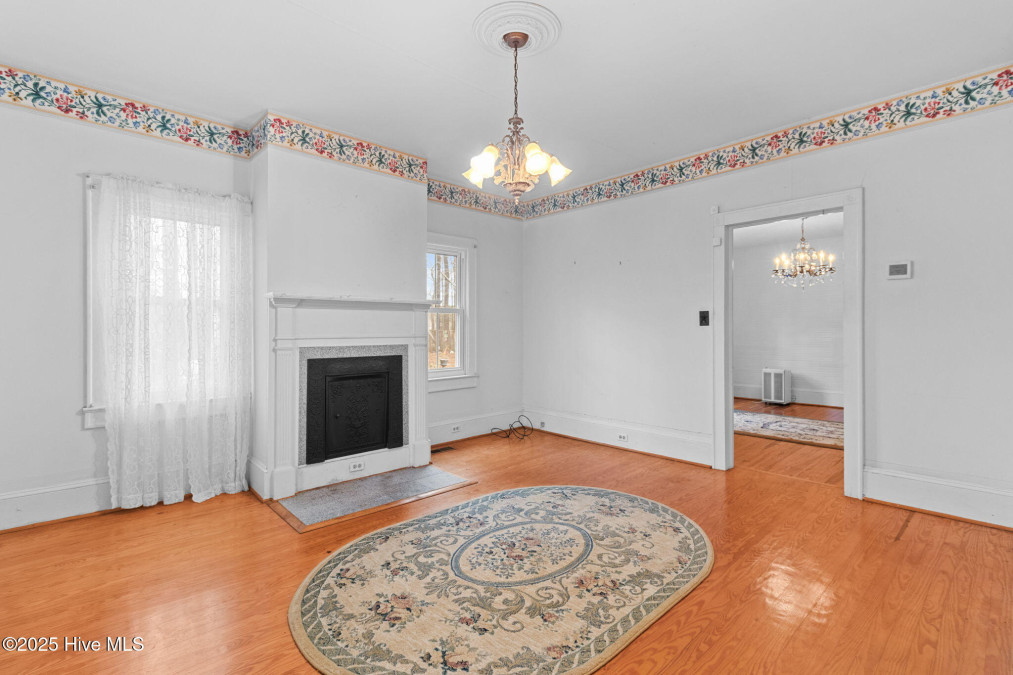 703 Burnt Mill Rd Hertford, NC 27944
